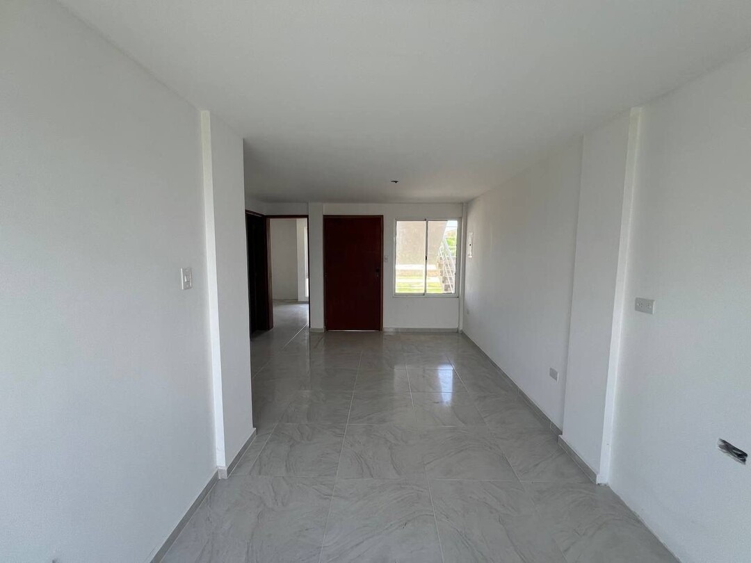 Apartamento en venta en Tucacas - foto 2